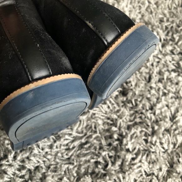 Boy's Black Tommy Hilfiger Ankle Dress Boots - Picture 6 of 8